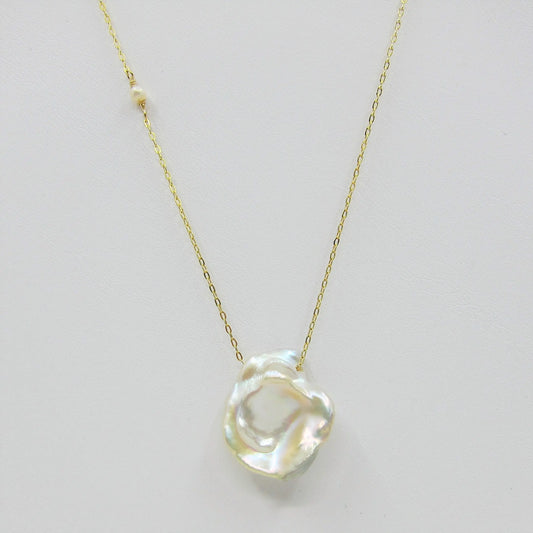 Solo Keishi Pearl Necklace