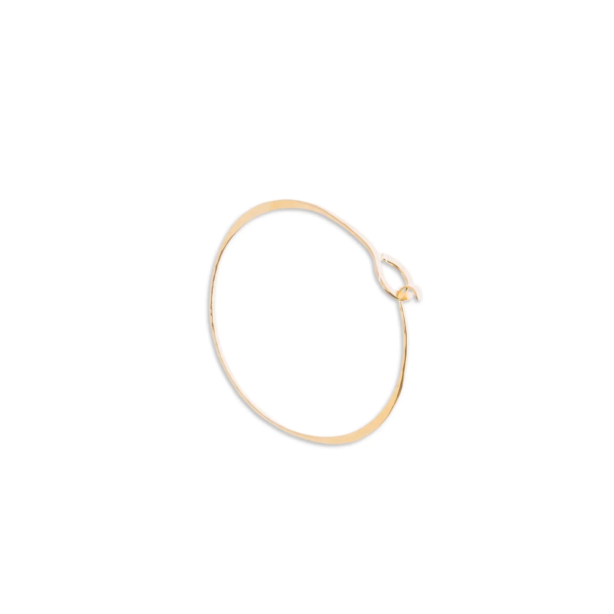 Gold bangle bracelet 2024 with clasp